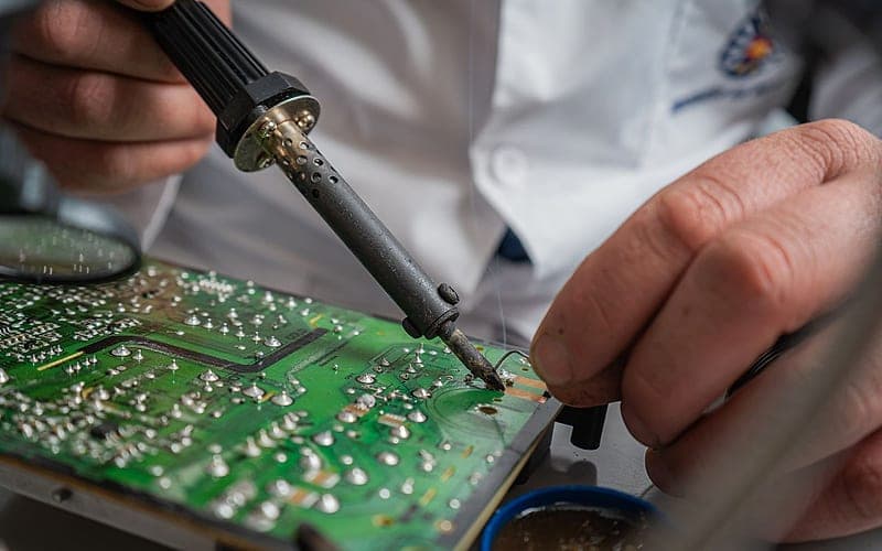 Không nhận remote, không nhận cổng HDMI