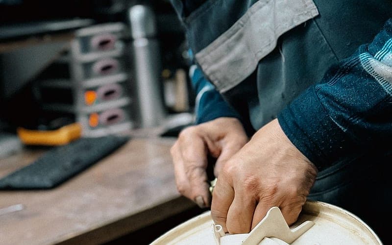 Tủ lạnh kêu to, rung, chạy liên tục